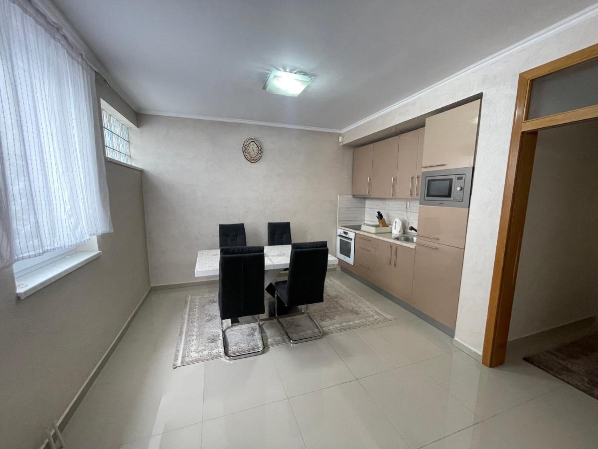 Apartmani Brod 泽尼察 外观 照片