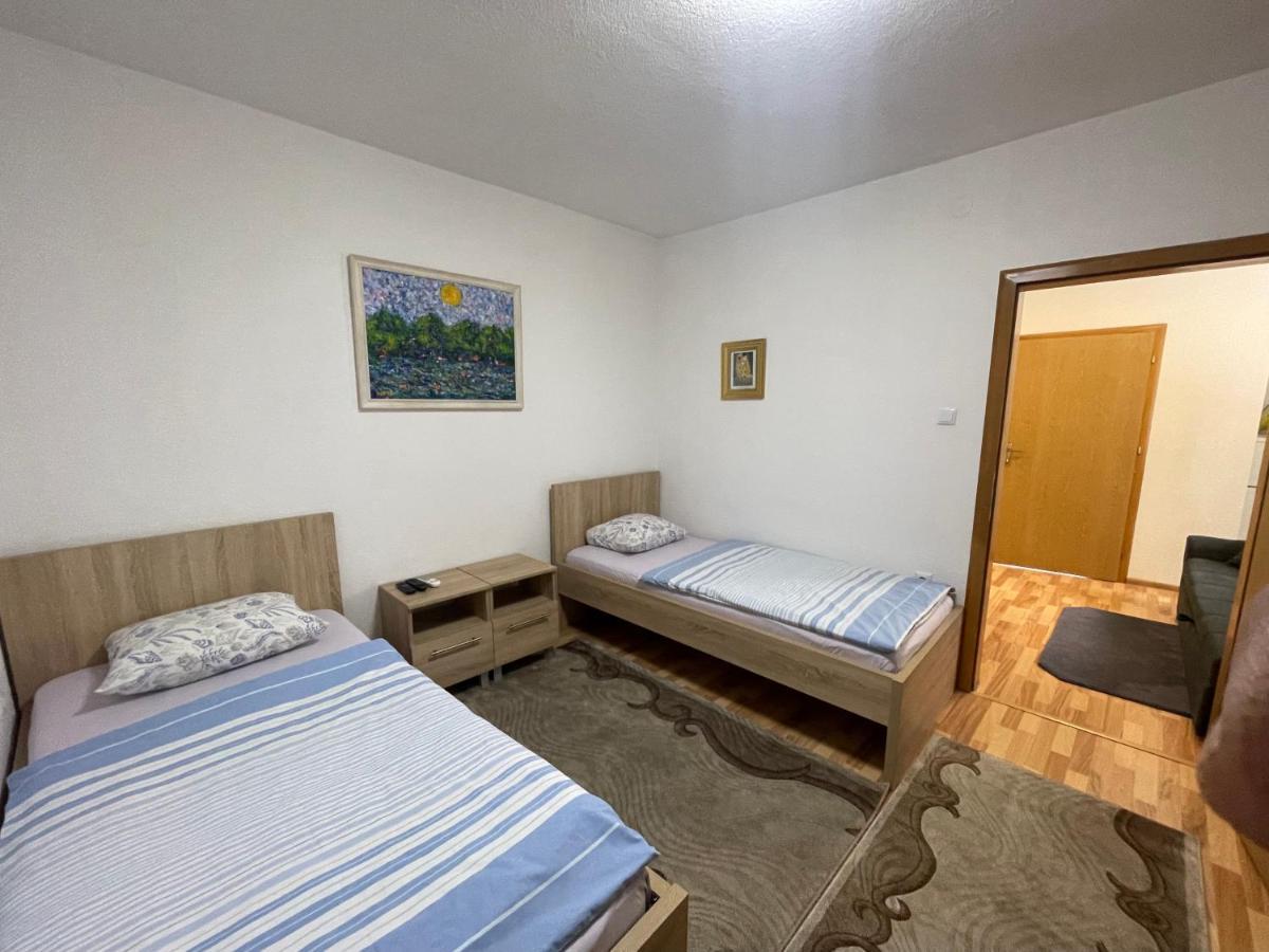 Apartmani Brod 泽尼察 外观 照片